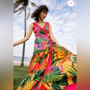 FARM Rio Mixed Painted Toucans Maxi Dress Size Small